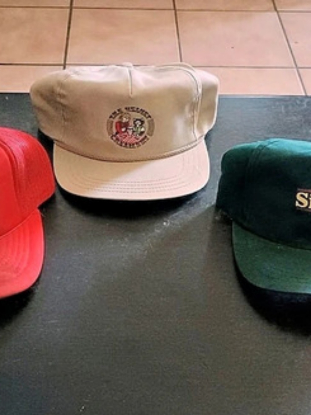 Vintage Applebee's Restaurant Logo Trucker Hat 3-Piece Set "Read Description"